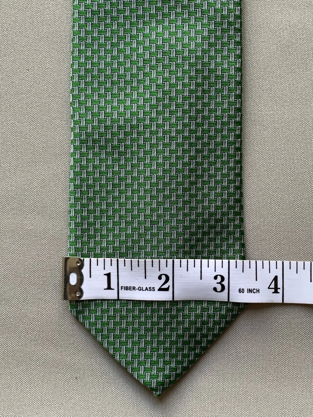 Brooks Brothers Makers Mens Silk Tie Green Geometric Italy Woven USA 58x3.5
